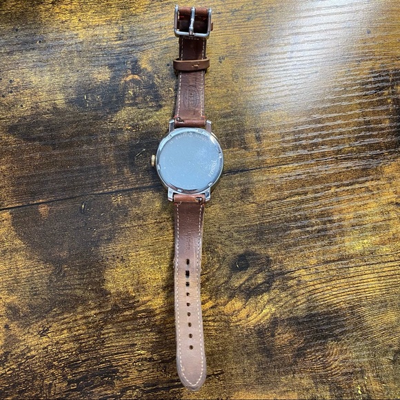 Women’s Fossil Watch - Picture 6 of 9